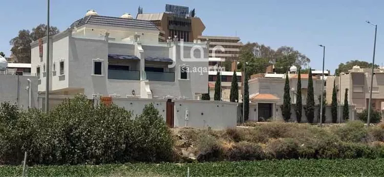 فيلا للبيع في شارع الهدا , حي الهدا, مدينة الطائف, منطقة مكة المكرمة صورة 2