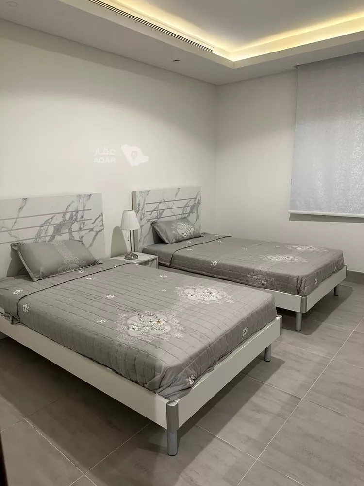 Floor for Sale in Riyadh Al Malqa 2