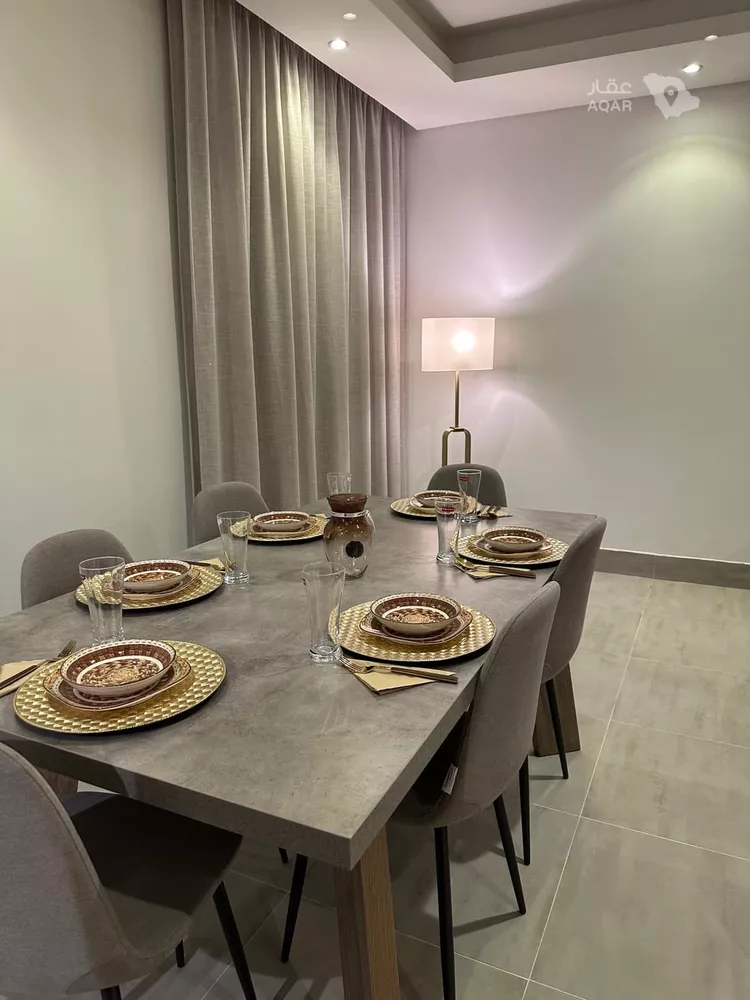 Floor for Sale in Riyadh Al Malqa 6