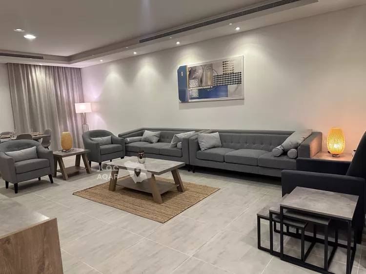 Floor for Sale in Riyadh Al Malqa 3