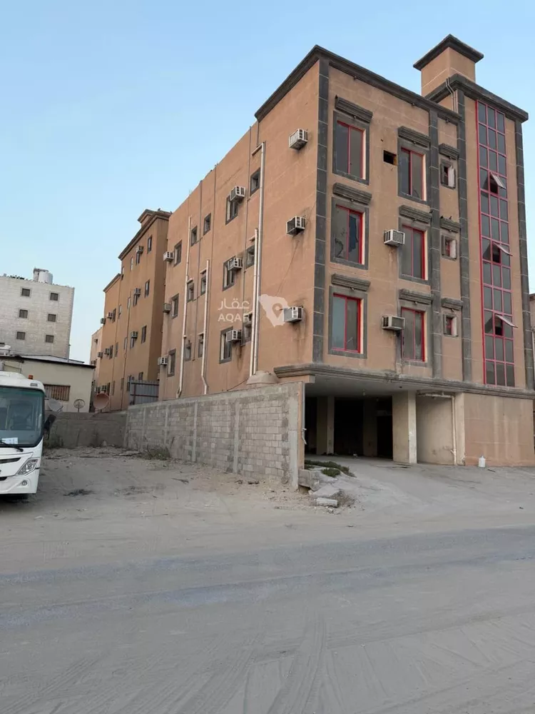 عمارة للبيع في شارع القاسم بن نصر, حي الخالدية الجنوبية, مدينة الدمام, المنطقة الشرقية صورة 2