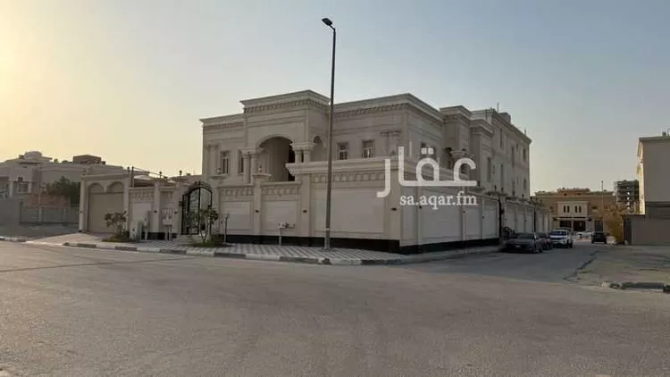 فيلا للبيع في شارع ربعى بن عمرو الانصاري, حي التحلية, مدينة الخبر, المنطقة الشرقية