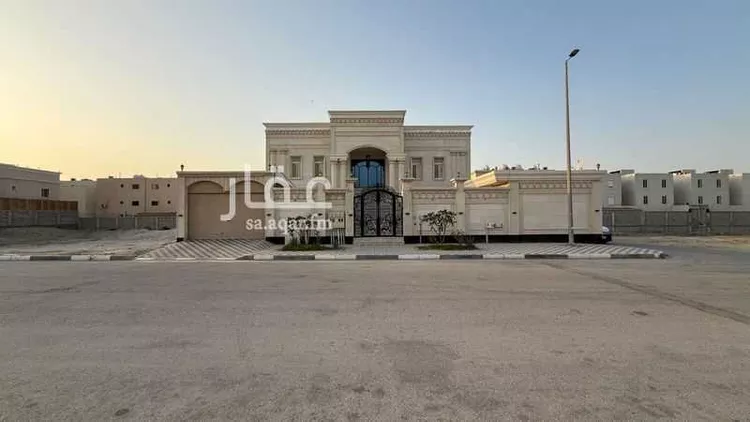 فيلا للبيع في شارع ربعى بن عمرو الانصاري, حي التحلية, مدينة الخبر, المنطقة الشرقية صورة 2