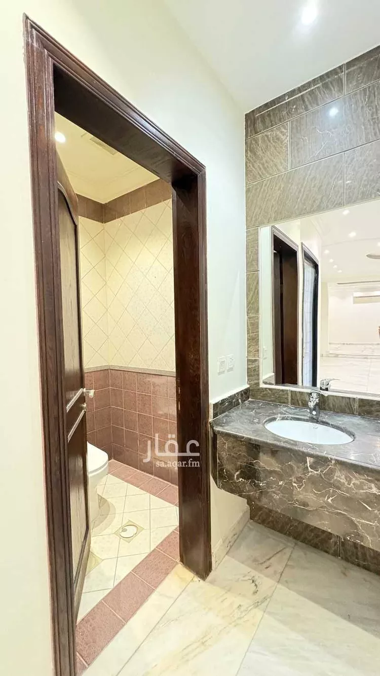 فيلا للبيع في شارع ابو سفيان بن الحارث, حي التحلية, مدينة الخبر, المنطقة الشرقية 10