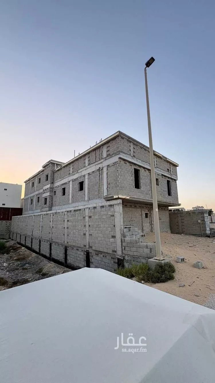 عمارة للبيع في شارع الحسين بن عرفطة, حي التحلية, مدينة الخبر, المنطقة الشرقية صورة 3