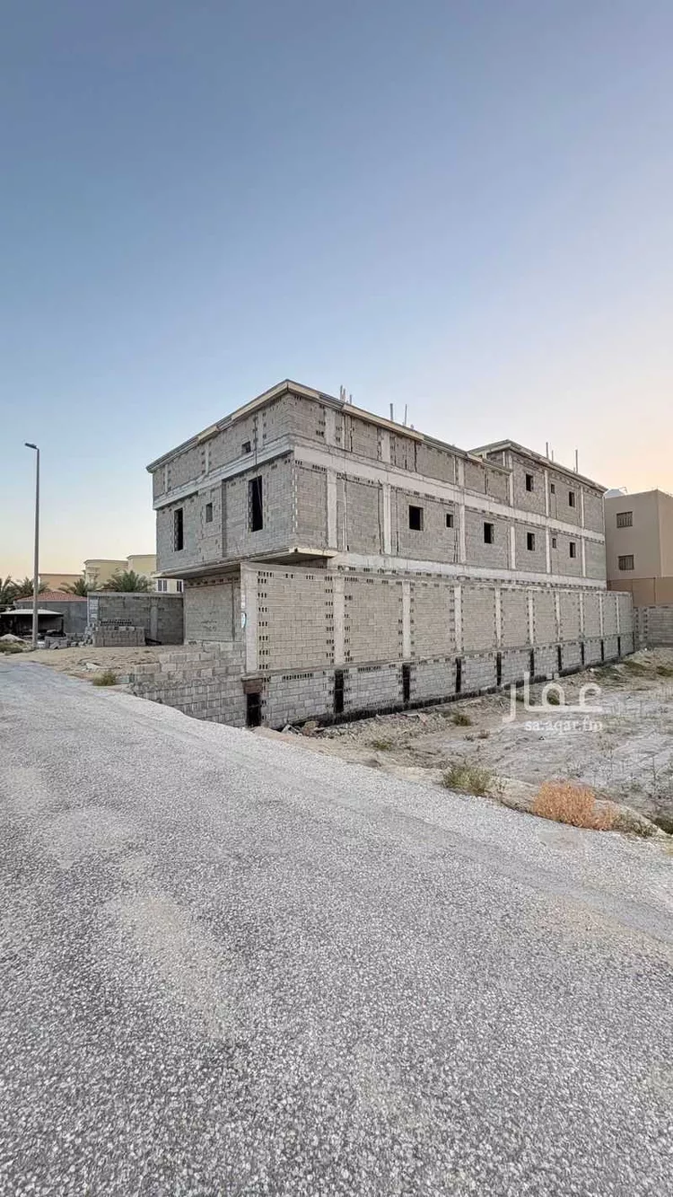 عمارة للبيع في شارع الحسين بن عرفطة, حي التحلية, مدينة الخبر, المنطقة الشرقية صورة 4