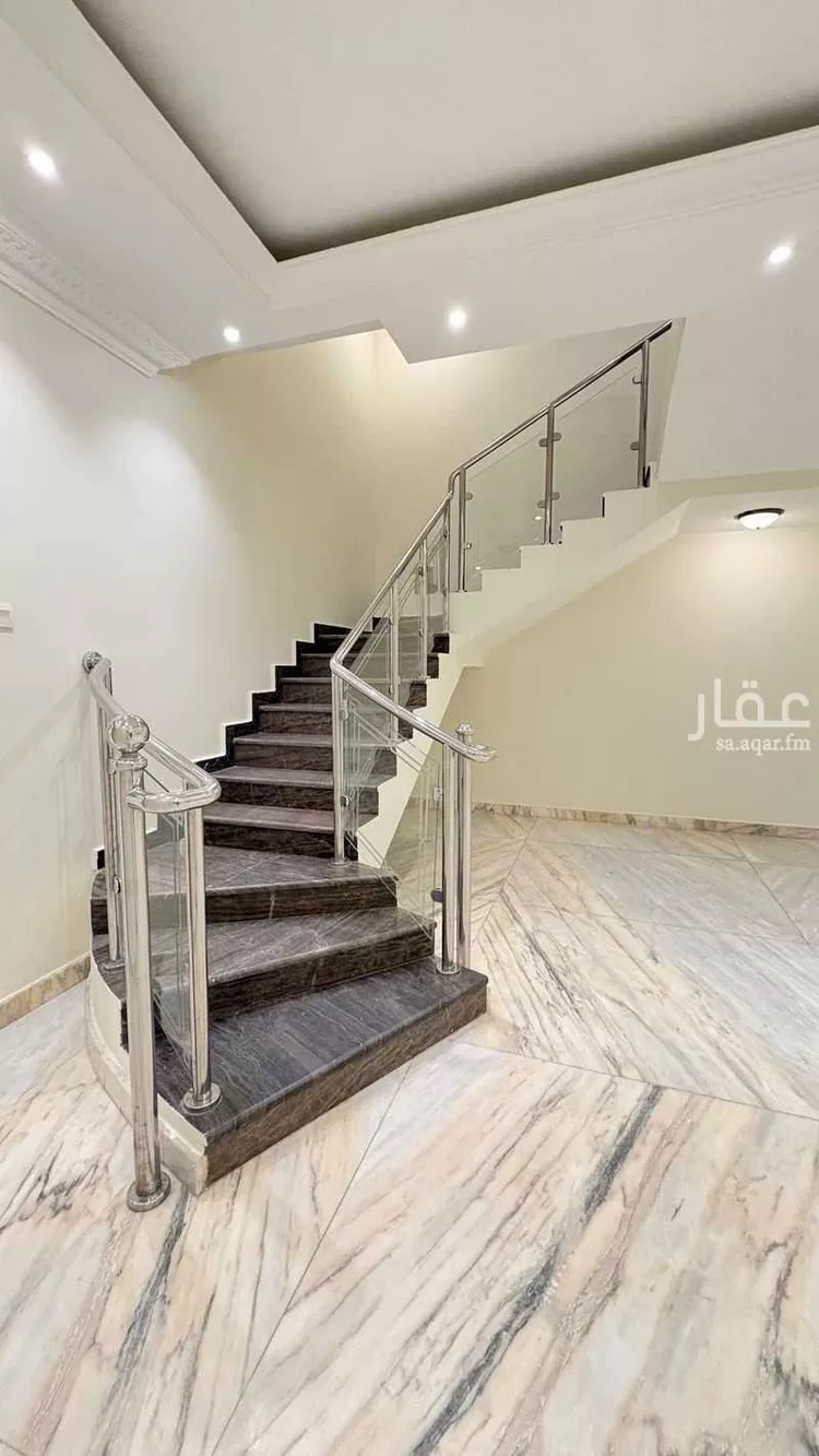 فيلا للبيع في شارع ابو سفيان بن الحارث, حي التحلية, مدينة الخبر, المنطقة الشرقية 18