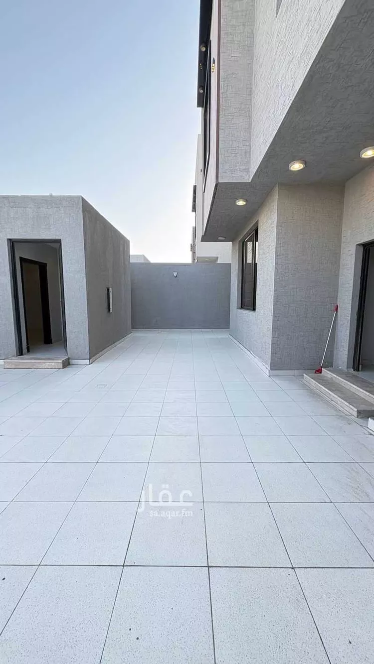 فيلا للبيع في شارع المبرز, حي اللؤلؤ, مدينة الخبر, المنطقة الشرقية صورة 3