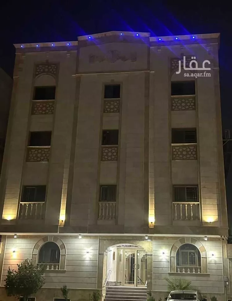 عمارة للبيع في شارع عيسى ابن يونس, حي بنى حارثة, مدينة المدينه المنوره, منطقة المدينة المنورة