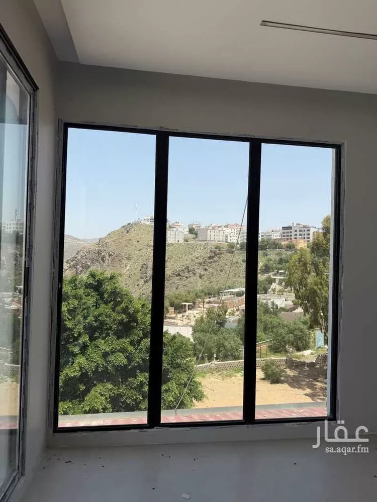 عمارة للبيع في شارع عين زبيدة, حي الضباب, مدينة أبها, منطقة عسير 8