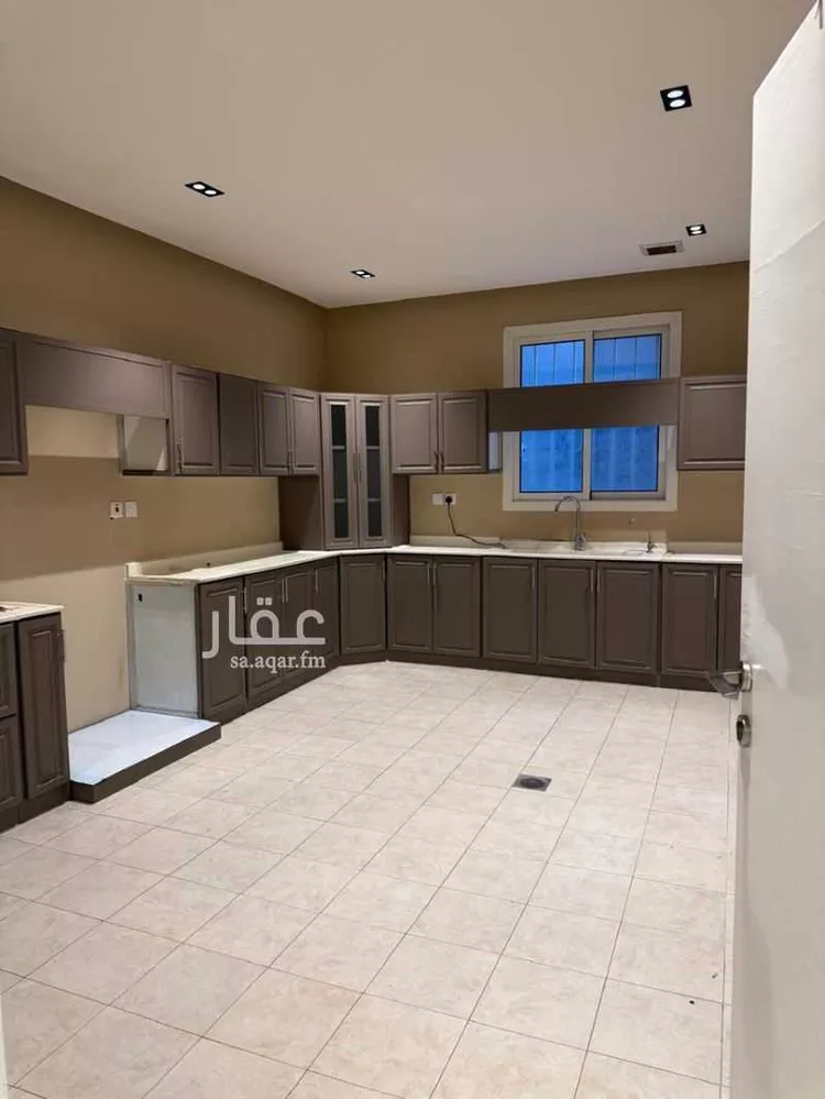 Floor for Rent in Riyadh Ar Rabwah صورة 3