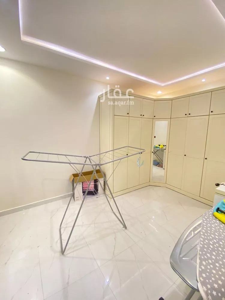 فيلا للإيجار في شارع أصفان, حي العريجاء الأوسط, مدينة الرياض, منطقة الرياض صورة 3
