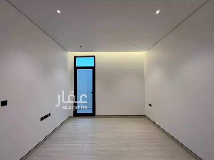 دور للبيع في شارع إدريس بن مرير, حي العارض, مدينة الرياض, منطقة الرياض 8