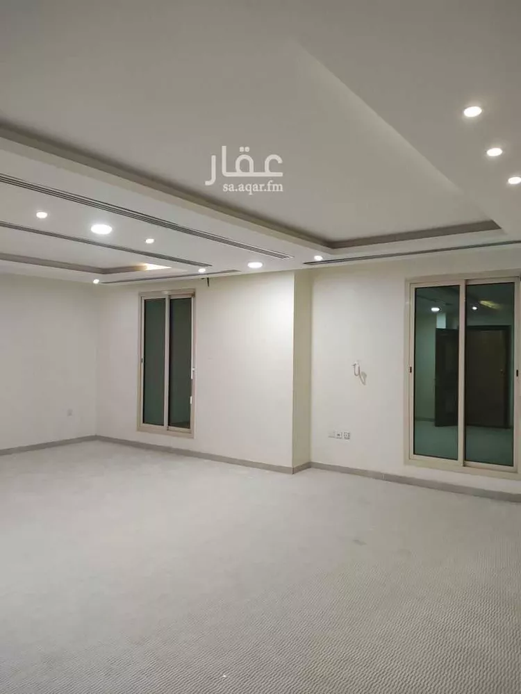 فيلا للإيجار في شارع رقم 30, حي الياسمين, مدينة الرياض, منطقة الرياض صورة 3