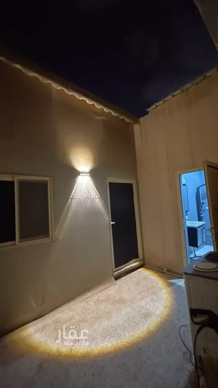 شقة للإيجار في شارع عقبه بن عثمان بن خلده, حي العوالي, مدينة الرياض, منطقة الرياض 8