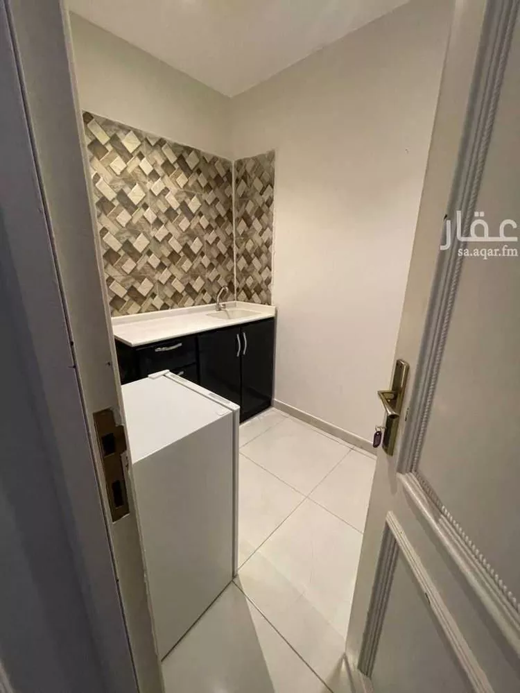 شقة للإيجار في شارع زرقاء اليمامة, حي الملز, مدينة الرياض, منطقة الرياض صورة 3