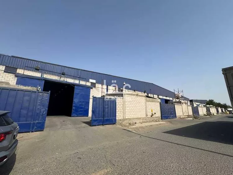 Warehouse for Rent in Jeddah As Sarawat صورة 3