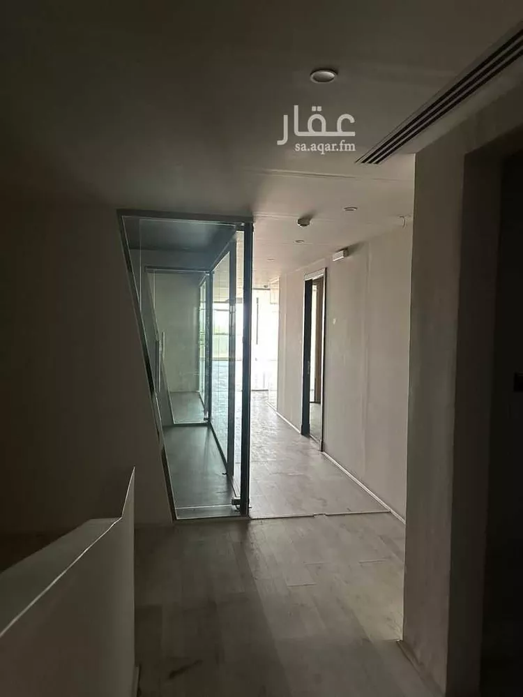 مكتب تجاري للإيجار في شارع طريق الثمامة, حي الياسمين, مدينة الرياض, منطقة الرياض 14