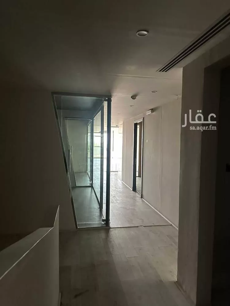 مكتب تجاري للإيجار في شارع طريق الثمامة, حي الياسمين, مدينة الرياض, منطقة الرياض 8