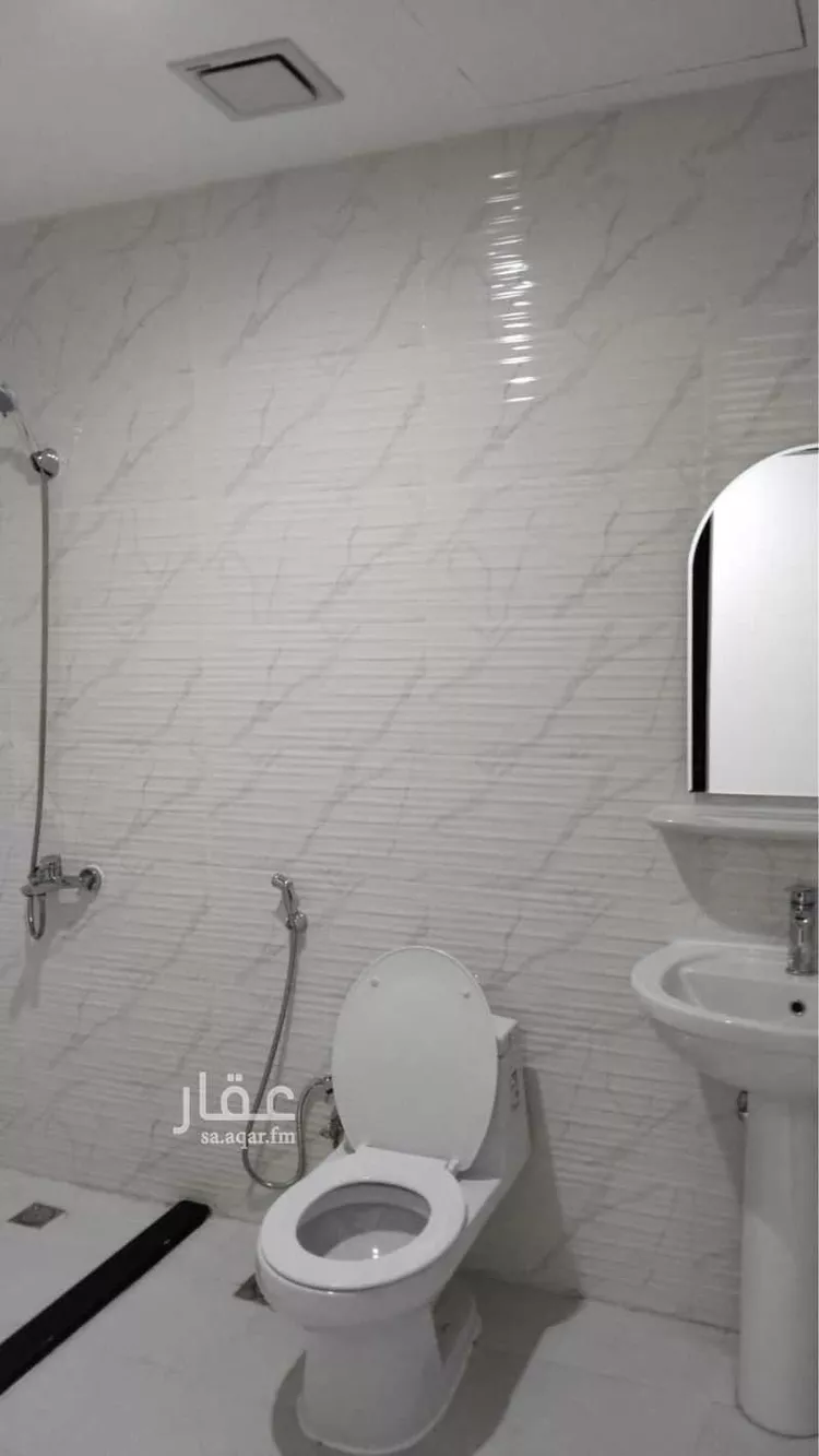 شقة للإيجار في شارع قيس بن الحصين, حي الروابي, مدينة الخبر, المنطقة الشرقية 7