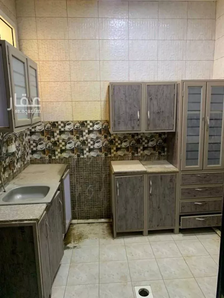 عمارة للإيجار في شارع تميم الداري ، حي السويدي ، الرياض ، منطقة الرياض صورة 2