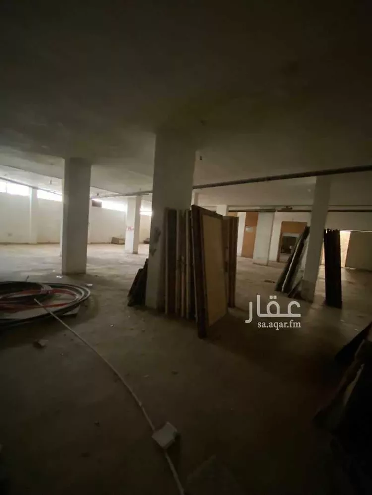 عمارة للإيجار في شارع عباد بن سهل, حي النموذجية, مدينة الرياض, منطقة الرياض صورة 4
