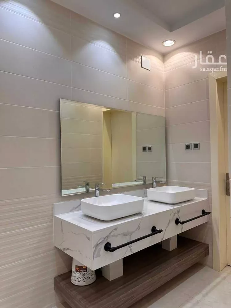 شقة للإيجار في شارع الشيهان, حي العقيق, مدينة أبها, منطقة عسير صورة 3
