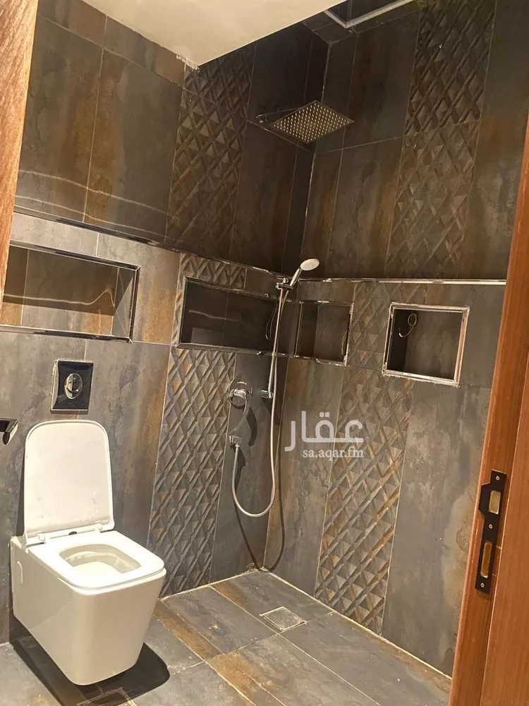 فيلا للإيجار في شارع رقم 374, حي المونسية, مدينة الرياض, منطقة الرياض