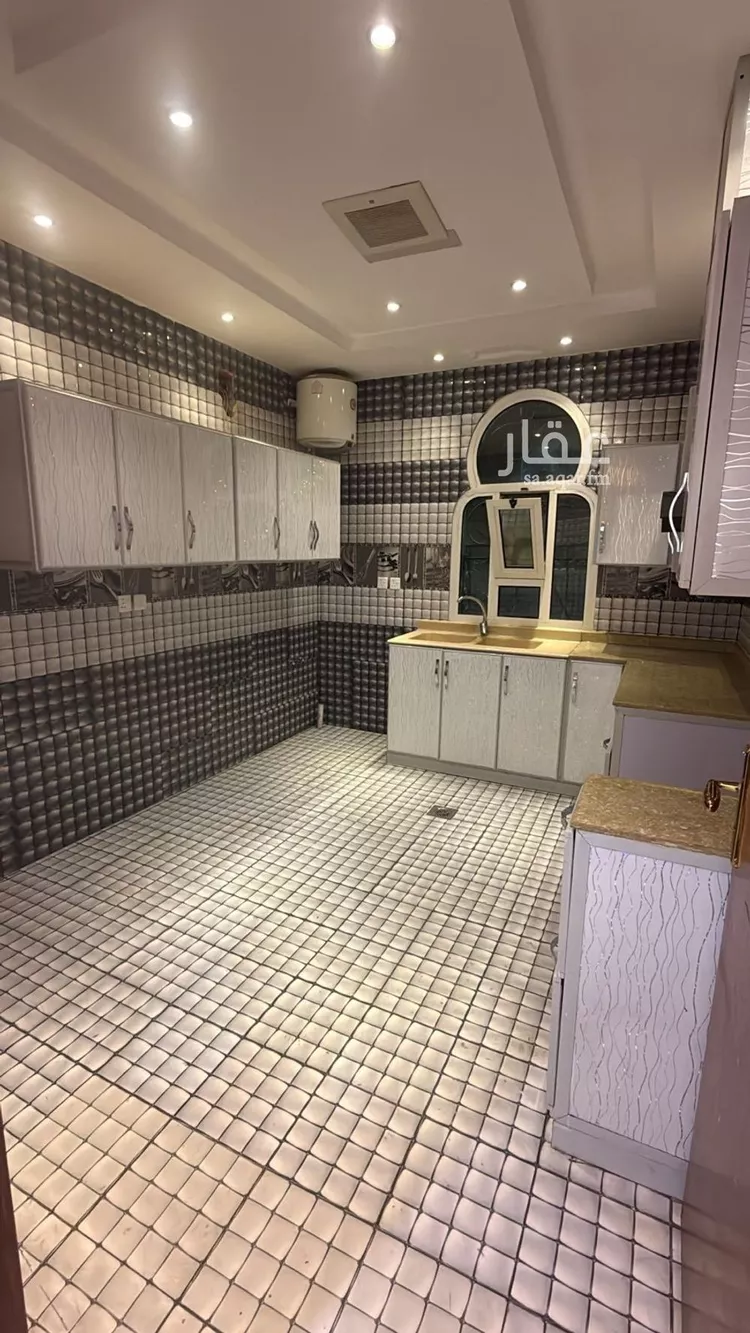 شقة للإيجار في شارع الشيخ عبدالرحمن بن عبداللطيف بن عبدال, حي المنار, مدينة الرياض, منطقة الرياض صورة 3