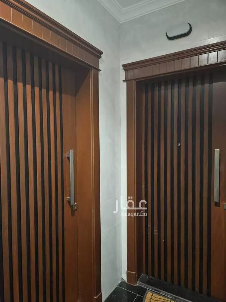 شقة للإيجار في شارع أبو محمد بن نعمه, حي الصواري, مدينة جدة, منطقة مكة المكرمة صورة 3