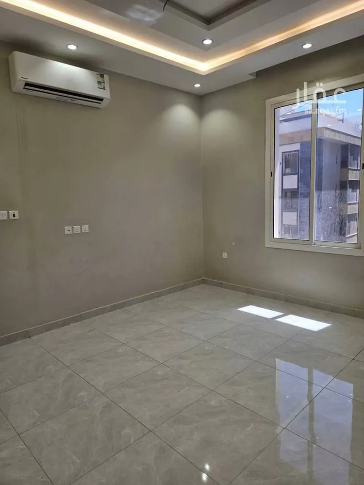 شقة للإيجار في شارع أبو محمد بن نعمه, حي الصواري, مدينة جدة, منطقة مكة المكرمة صورة 4