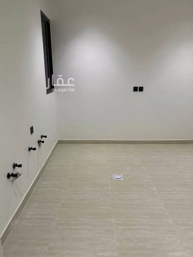 شقة للإيجار في شارع سويد بن النعمان ، حي العزيزية ، الرياض ، منطقة الرياض صورة 4