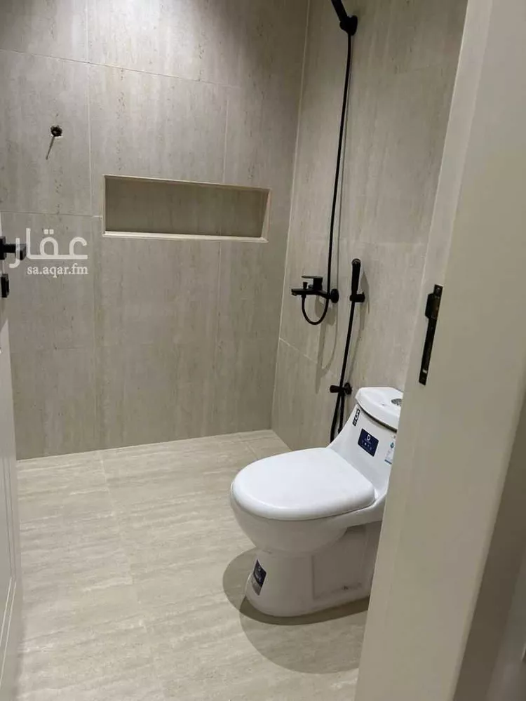 شقة للإيجار في شارع الدرع, حي العزيزية, مدينة الرياض, منطقة الرياض صورة 2