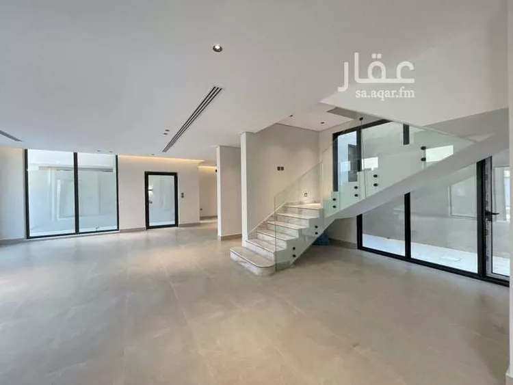 فيلا للبيع في شارع مسلم بن عبيدالله, حي العارض, مدينة الرياض, منطقة الرياض صورة 2