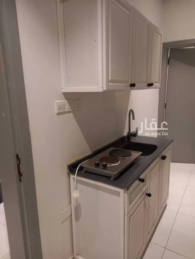 شقة للإيجار في شارع مكة المكرمة, حي الوزارات, مدينة الرياض, منطقة الرياض 13