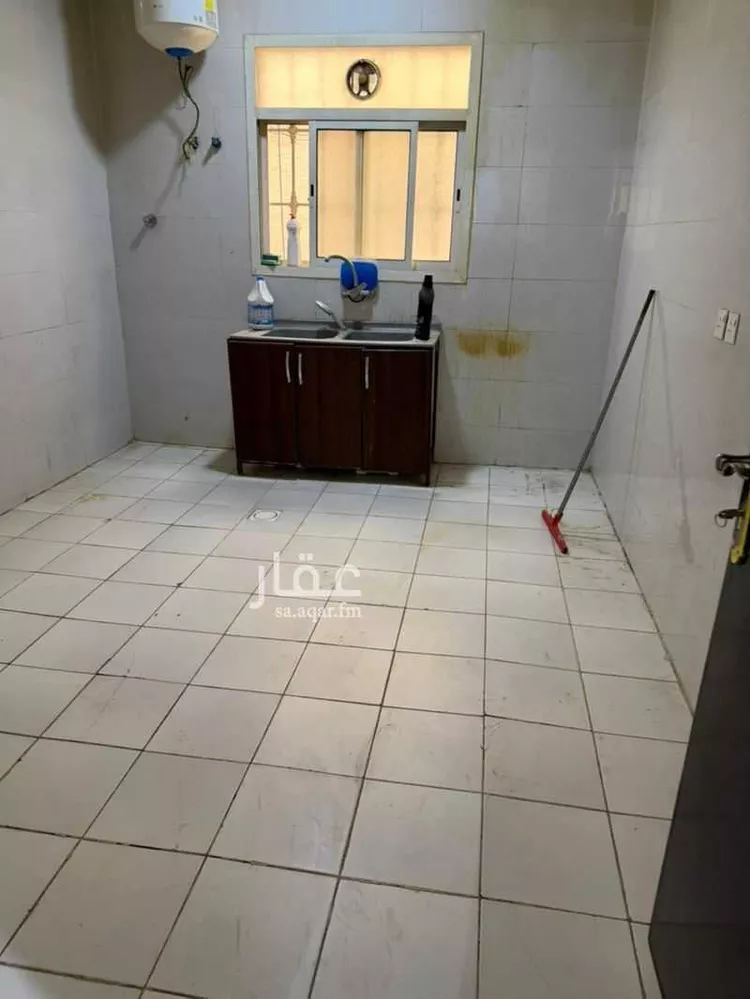 شقة للإيجار في شارع خارجة بن سعيد, حي الرمال, مدينة الرياض, منطقة الرياض