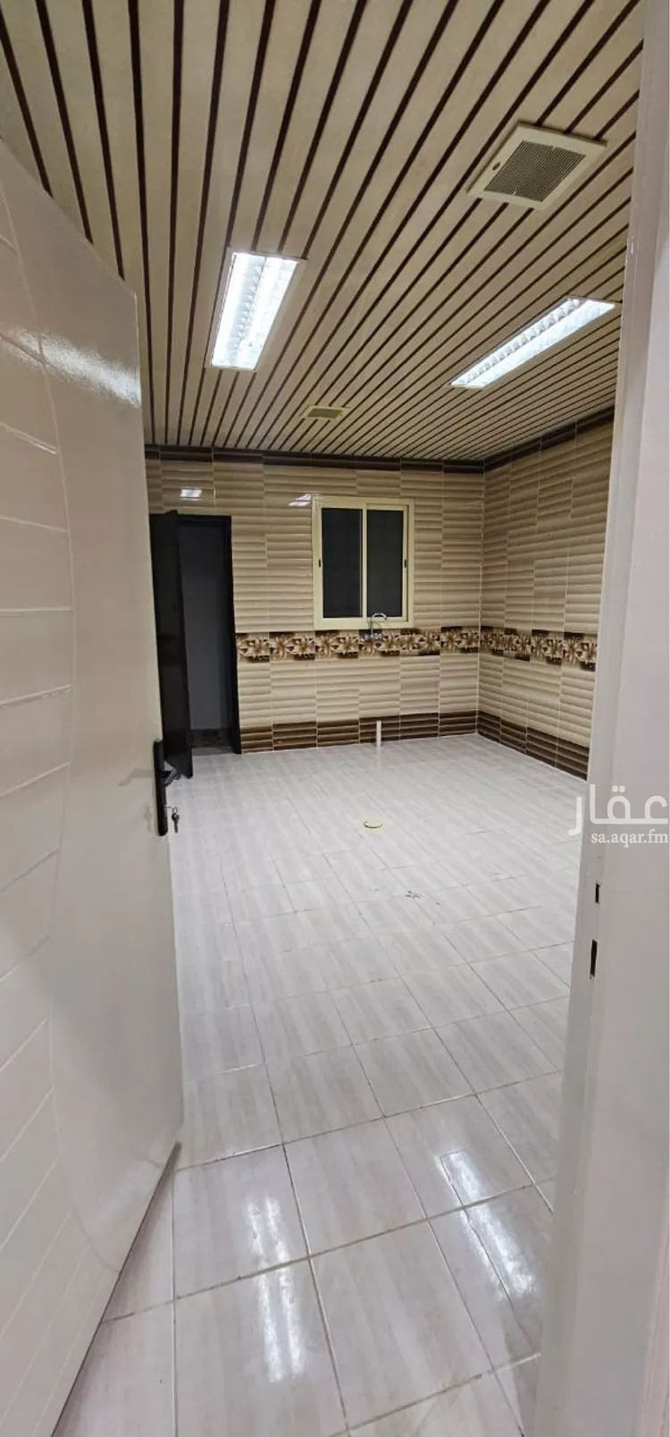 فيلا للإيجار في شارع أبي علي الكناني, حي بدر, مدينة الرياض, منطقة الرياض صورة 2