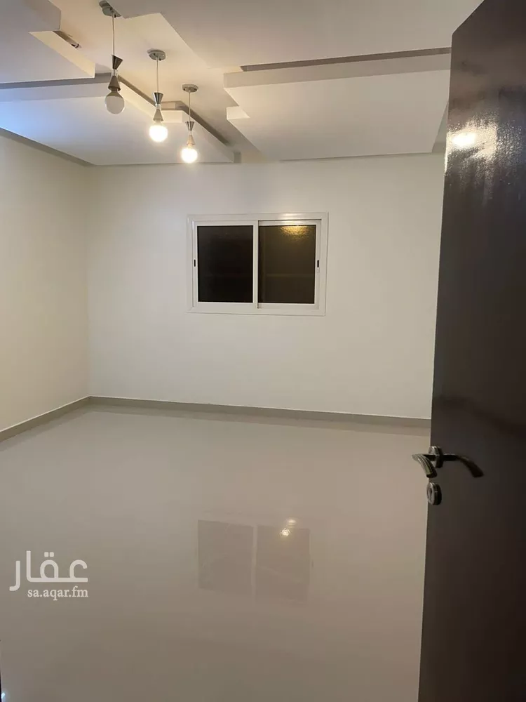 شقة للإيجار في شارع سكاكا, حي ظهرة لبن, مدينة الرياض, منطقة الرياض