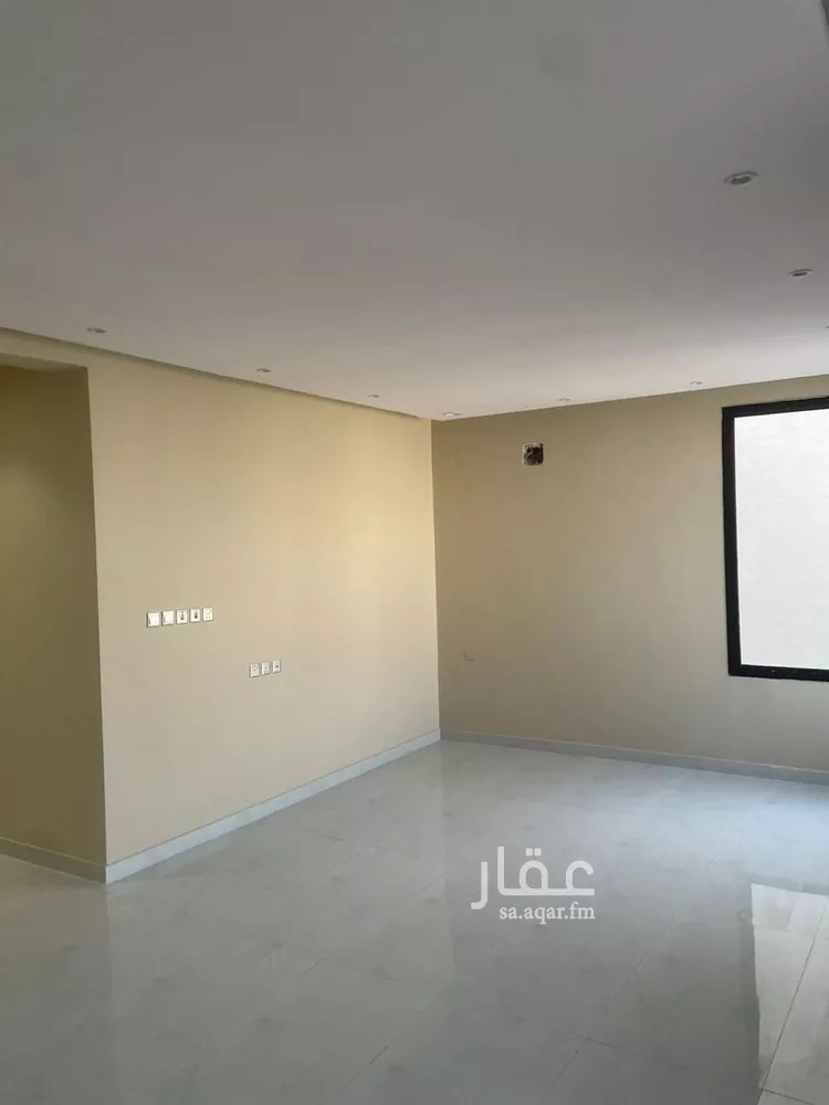 فيلا للبيع في شارع إبراهيم بن حسين, حي الرمال, مدينة الرياض, منطقة الرياض صورة 4