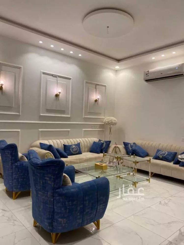 فيلا للإيجار في شارع أبي المكارم بن مفرج, حي عكاظ, مدينة الرياض, منطقة الرياض 1 صورة