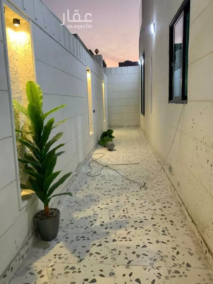 فيلا للبيع في شارع ابن اياس الكناني, حي ضاحية الملك فهد, مدينة الدمام, المنطقة الشرقية صورة 4