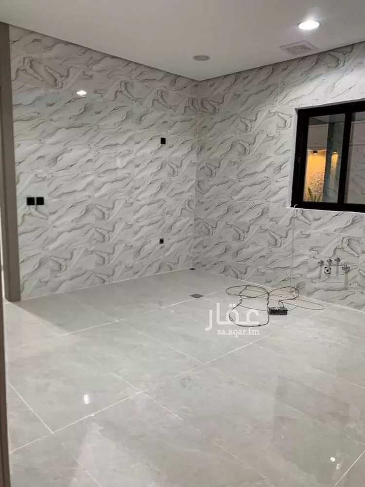 فيلا للبيع في شارع ابن اياس الكناني, حي ضاحية الملك فهد, مدينة الدمام, المنطقة الشرقية