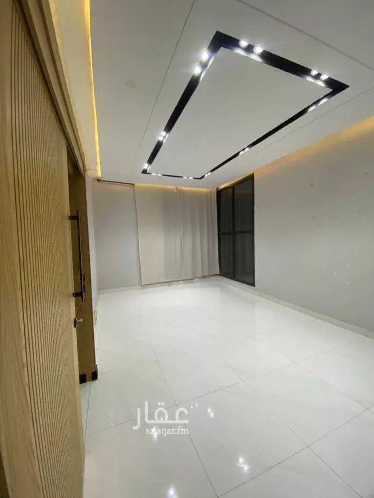 دور للبيع في شارع الكافور ، حي عكاظ ، الرياض ، منطقة الرياض صورة 5