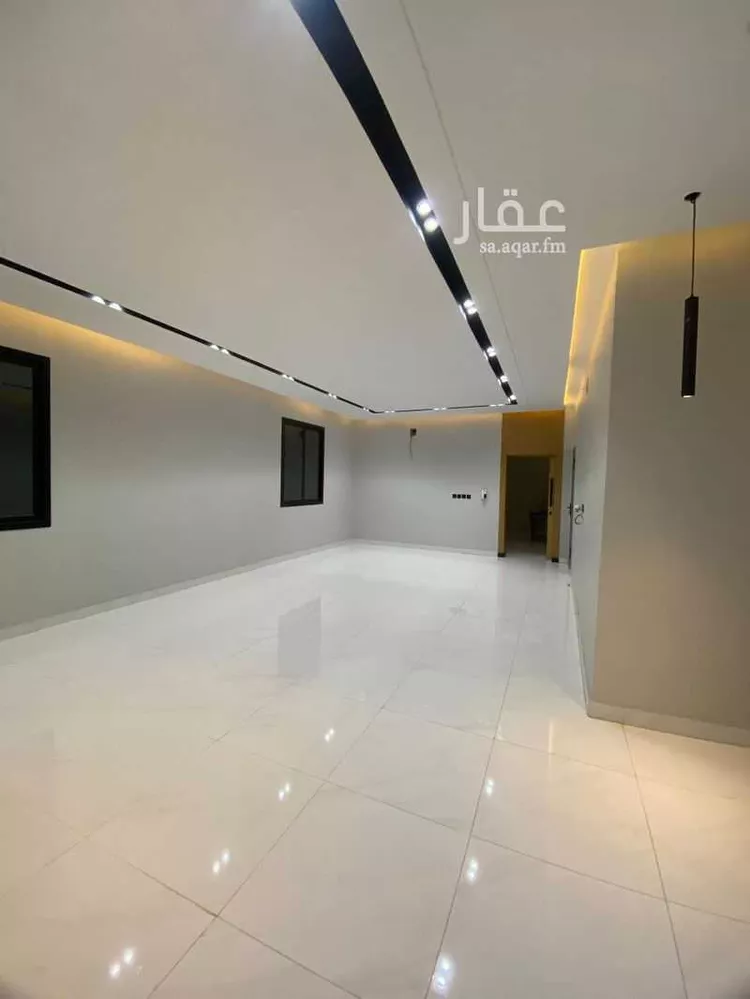 دور للبيع في شارع الكافور ، حي عكاظ ، الرياض ، منطقة الرياض صورة 4