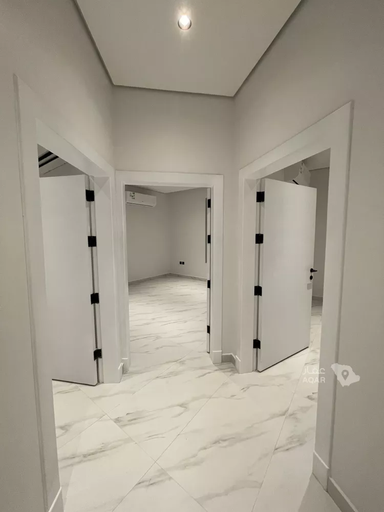 Floor for Rent in Riyadh Al Yasmin 3