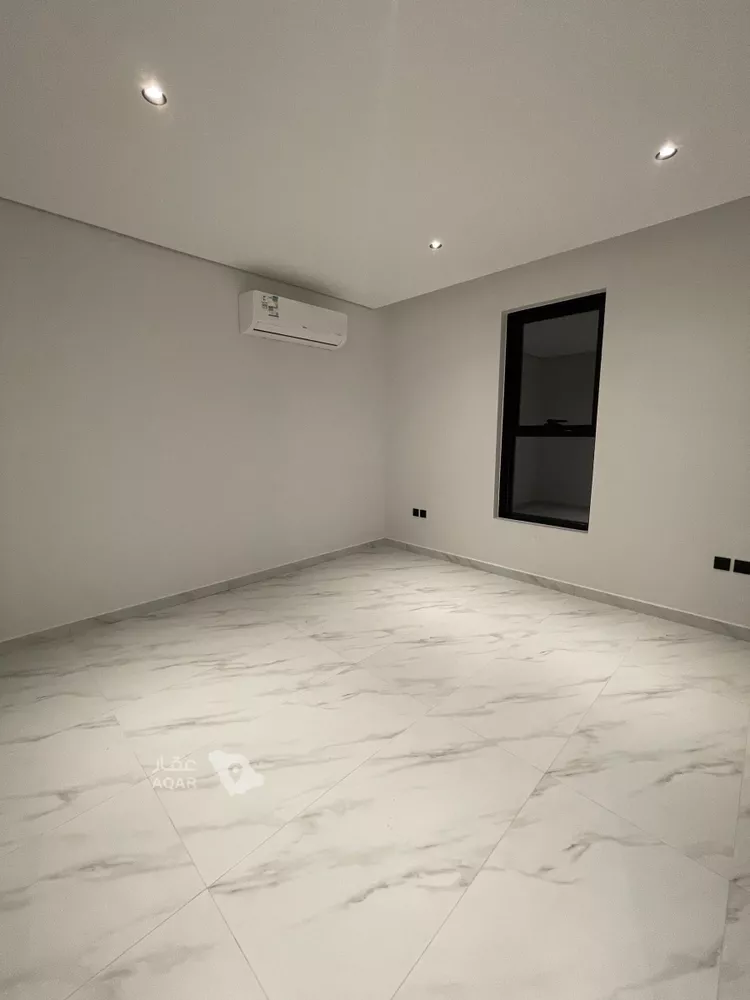 Floor for Rent in Riyadh Al Yasmin 7