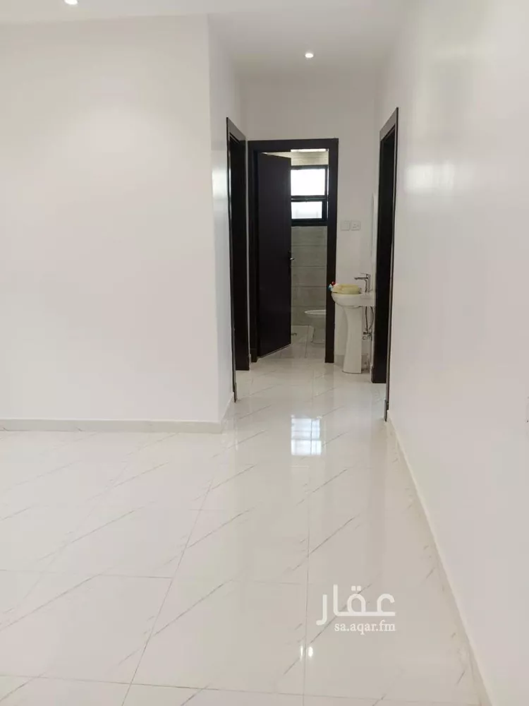 شقة للإيجار في شارع إبراهيم الهاشمي, حي عكاظ, مدينة الرياض, منطقة الرياض صورة 2