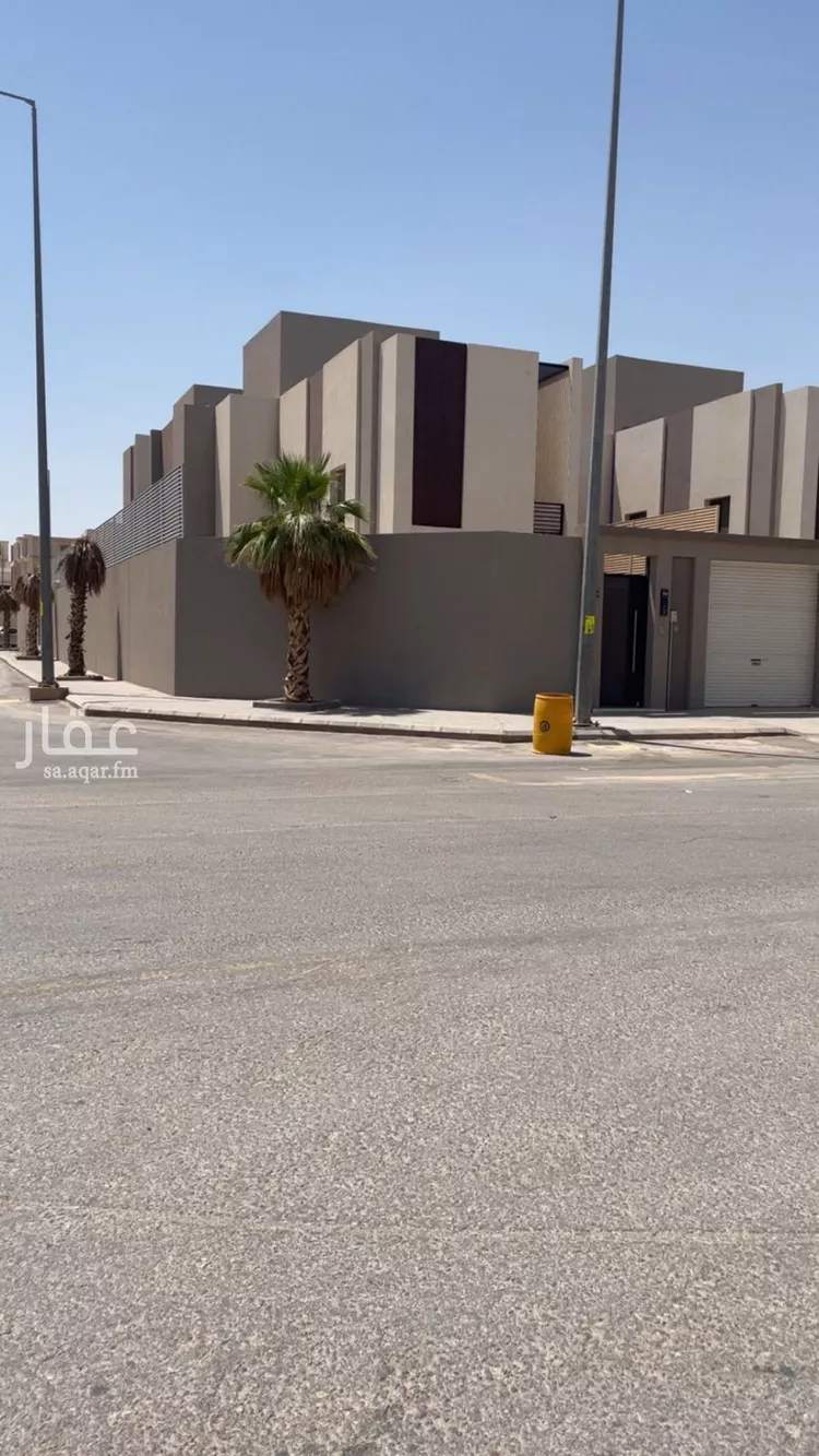 فيلا للإيجار في شارع عبدالرحمن المكودي, حي عكاظ, مدينة الرياض, منطقة الرياض 7