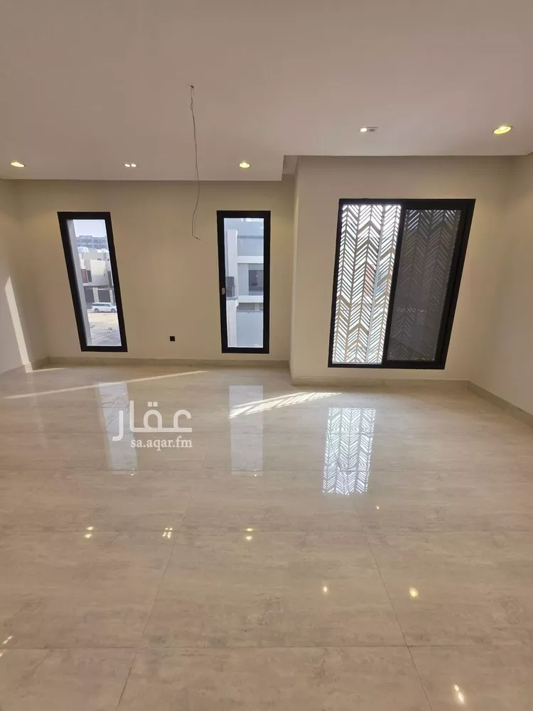 فيلا للبيع في شارع المناره, حي الشعلة, مدينة الدمام, المنطقة الشرقية صورة 5