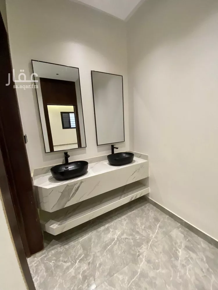 دور للبيع في حي الجنادرية, مدينة الرياض, منطقة الرياض